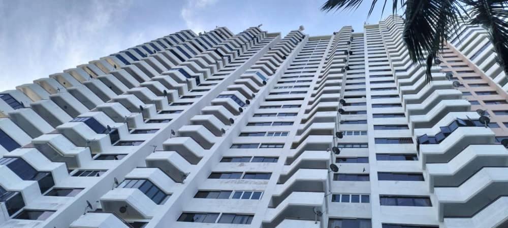 Appartement Sri Sayang Pearl View à Batu Ferringhi Chambre photo